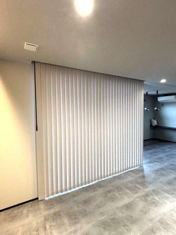 ラインドレープ（タチカワブラインド）